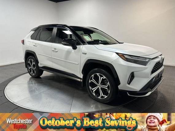 TOYOTA RAV4 PRIME 2023 JTMEB3FV7PD115315 image